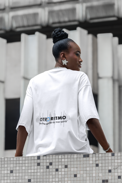 OTRO RITMO Oversized Tee – Free Spirits Edition