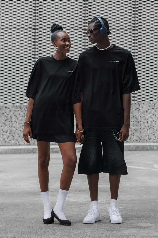 OTRO RITMO Oversized Tee – Free Spirits Edition